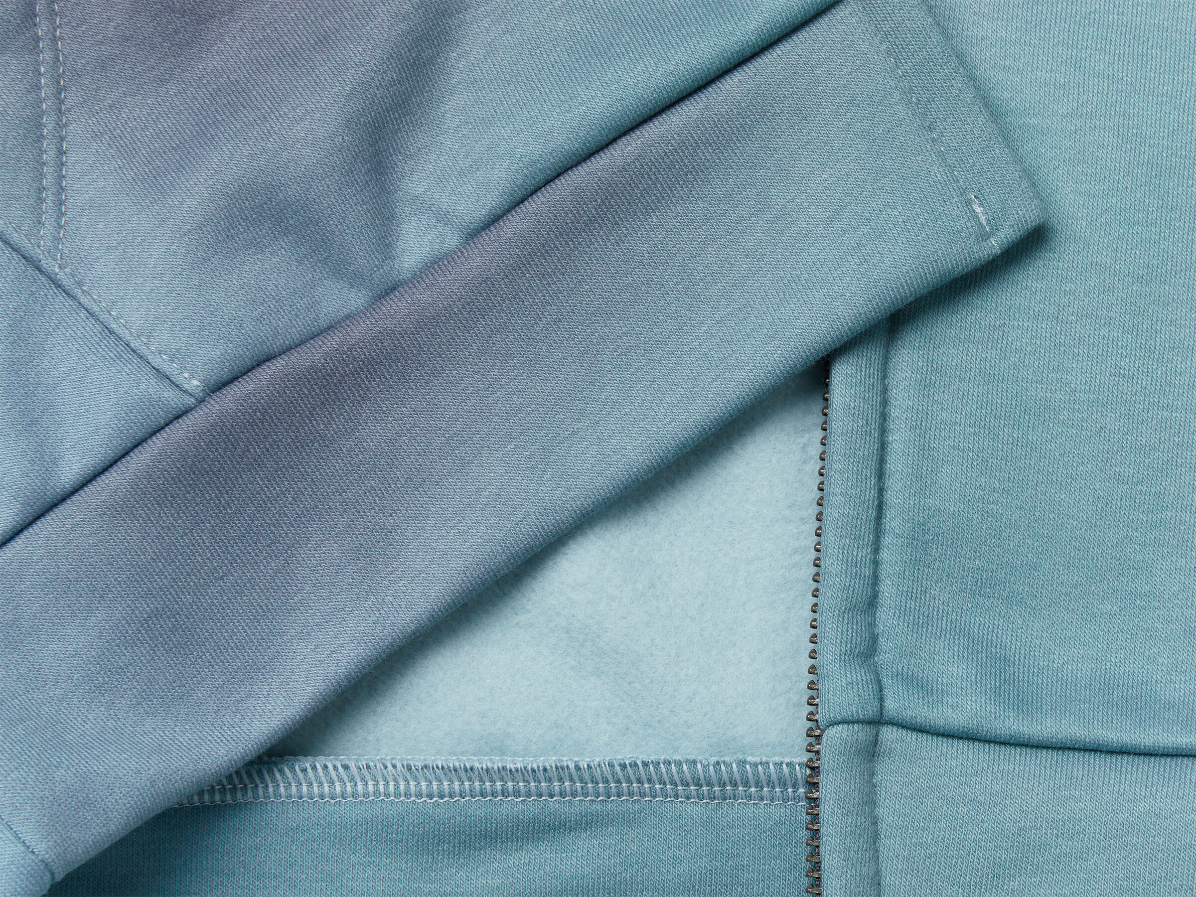 JACKET W/HOOD L/S Junior Boy image number 3